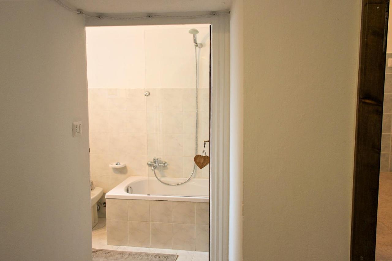 Tre Terre Ferienwohnung Pianello Del Lario Zewnętrze zdjęcie